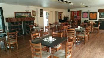 Colonial Rose 3* Townsville